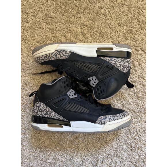 Air Jordan Spizike Black Cement Size 4.5 Youth - Picture 1 of 4